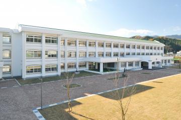 朝来市立和田山中学校